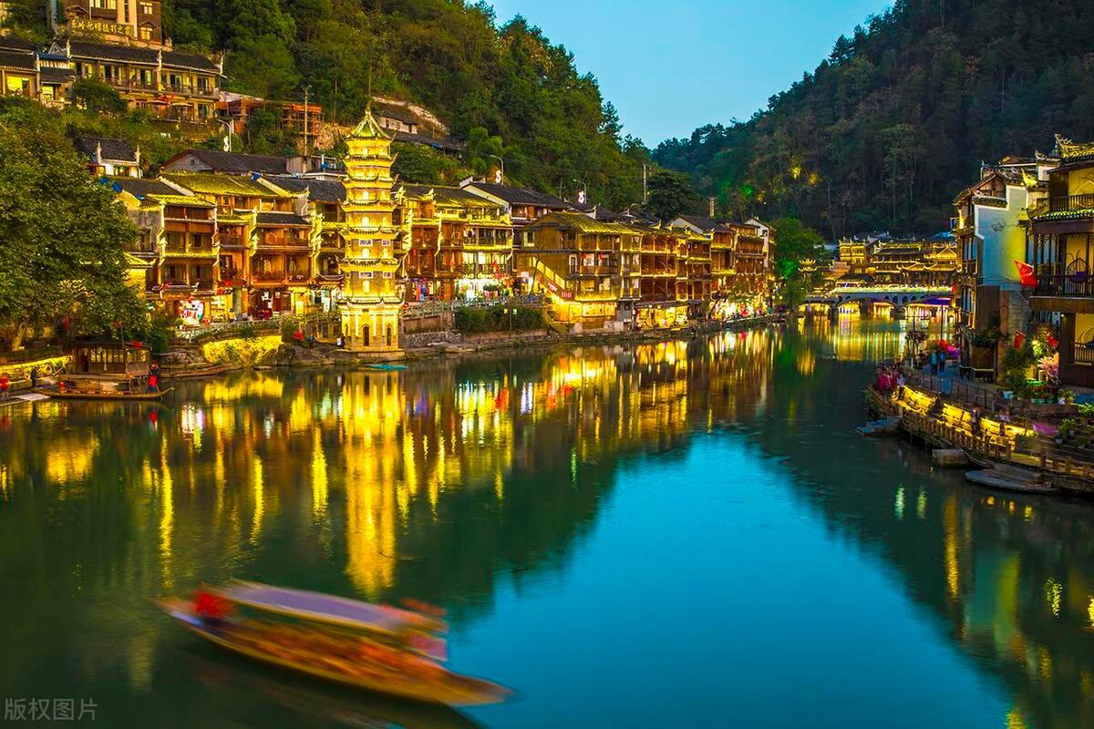 中国最美的十大古城盘点,去过一半就是旅游大神,你呢?